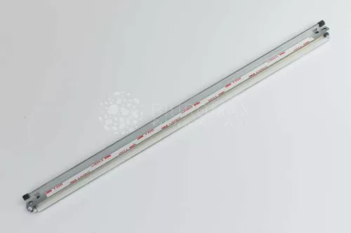 Drum cleaning blade for use in Ricoh MPC3002/3502/4502/5502; SPC830DN/831DN and BLACK for use in Ricoh MPC4501/5501/3001/3501 (1pc) - COMPATIBLE PRODUCT